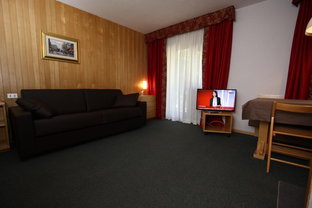 Residence Les Coupoles Champoluc Kamer foto